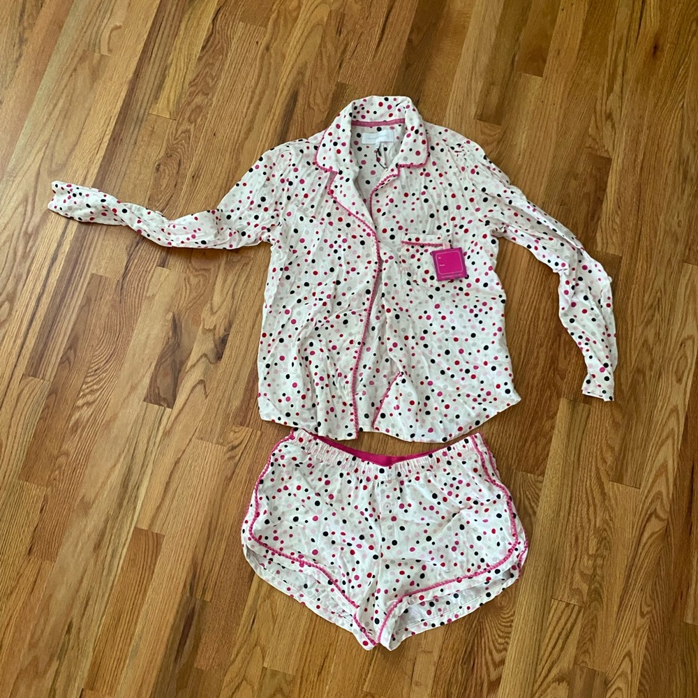 NWT Victoria’s Secret pj set